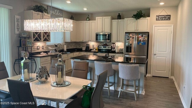 Building Photo - 4633 Academic Ln