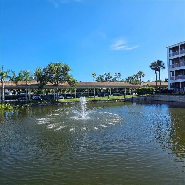 Building Photo - 7905 Seminole Blvd