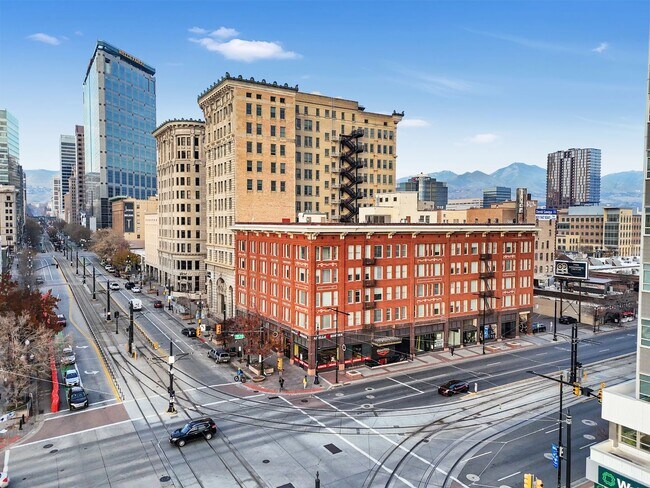 Interior Photo - New Grand Hotel Apartments