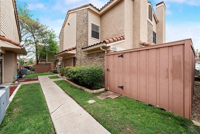 Building Photo - 4325 Madera Rd