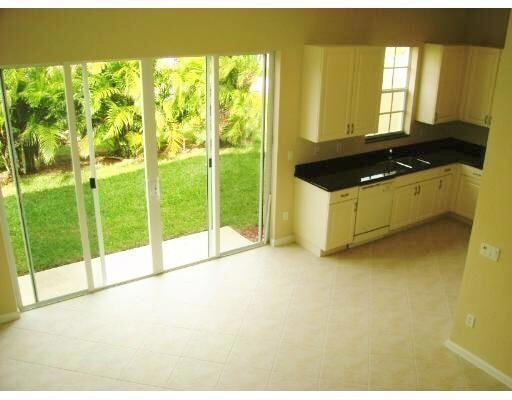 Building Photo - 11481 Silk Carnation Way
