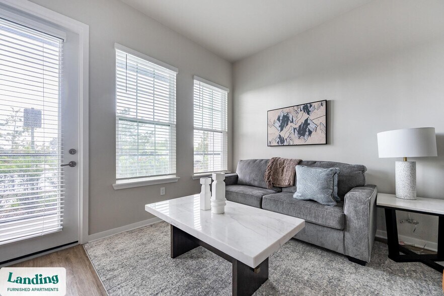 Building Photo - 4902 Cosmos Cir