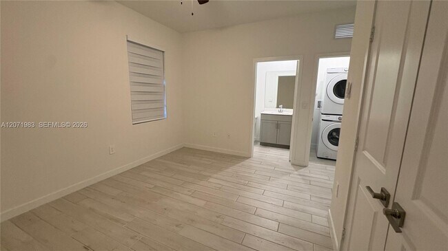 Building Photo - 12948 SW 265th Terrace