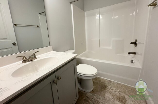 Building Photo - 400 Ansel Woods Ln
