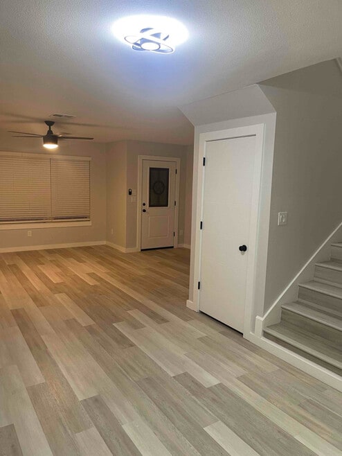 Building Photo - 808 E Mitchell St