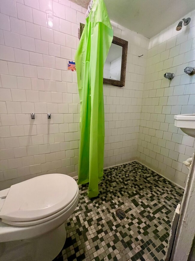 Building Photo - Stunning 3-Bedroom Townhome in Frankford! Available NOW!