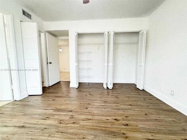 Building Photo - 1481 Windorah Way