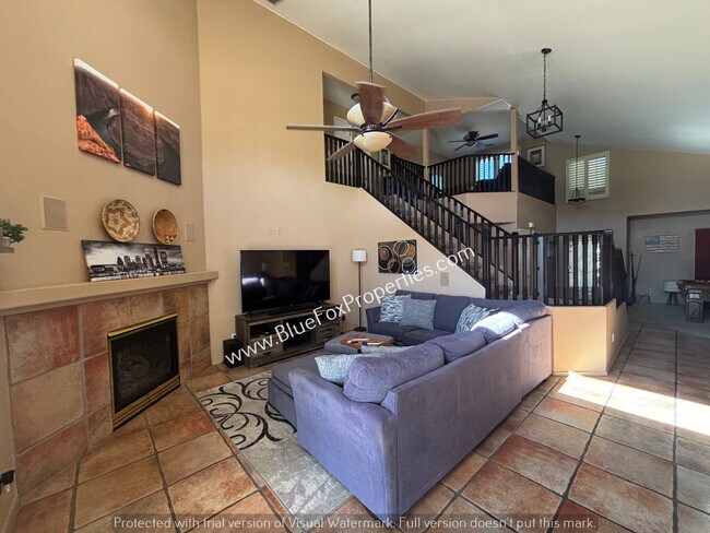 Building Photo - 10706 N Sand Canyon Pl