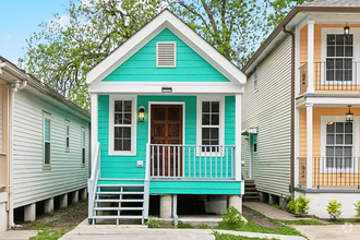 Building Photo - 2014 Pauger St