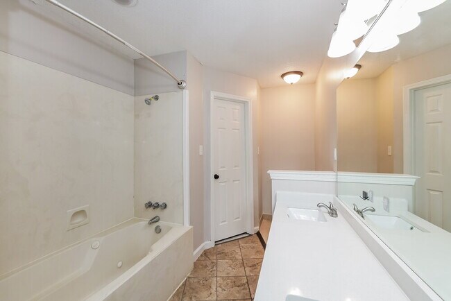 Building Photo - 5095 Autumn Morning Ln