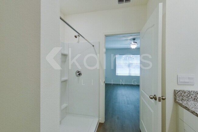 Building Photo - 32021 Katelin Cir