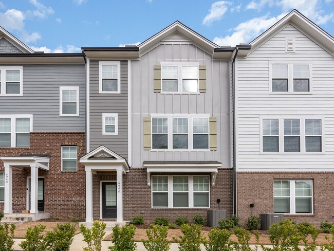 Breathtaking, Spacious Townhome in Parc at... - 6946 Leesville Rd ...