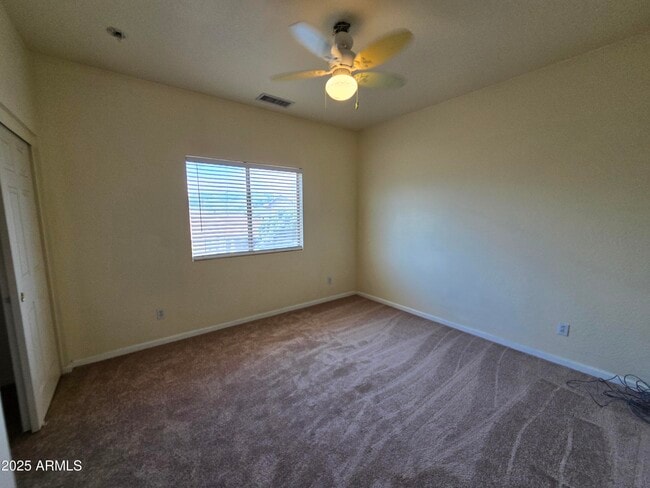Building Photo - 223 W Pelican Dr