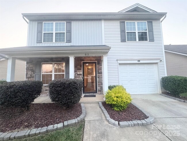 Primary Photo - 815 Fescue Ct