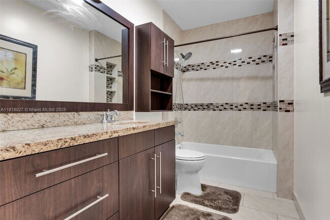 Building Photo - 9532 SW 154th Pl