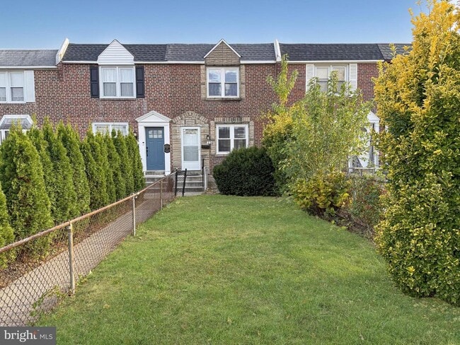 Primary Photo - 116 W Berkley Ave