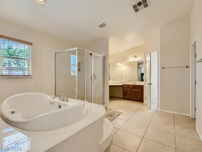 Building Photo - 3709 White Lion Ln