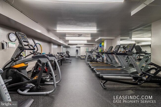 Building Photo - 2939 Van Ness St NW