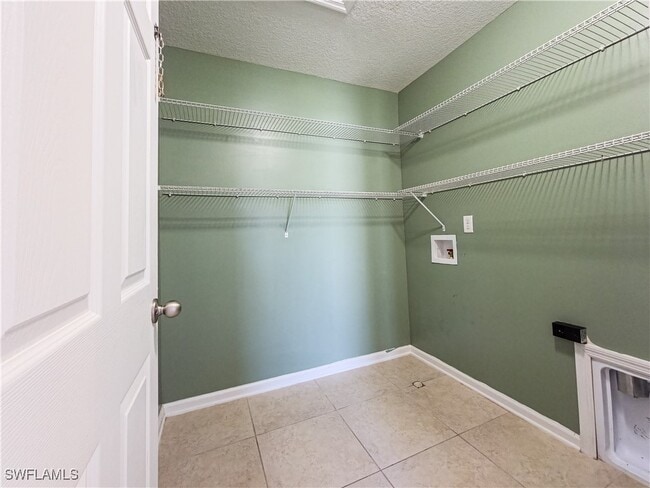 Building Photo - 483 Ryker Way