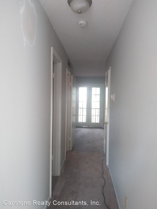 Building Photo - 325 Mar-Don Hills Ct