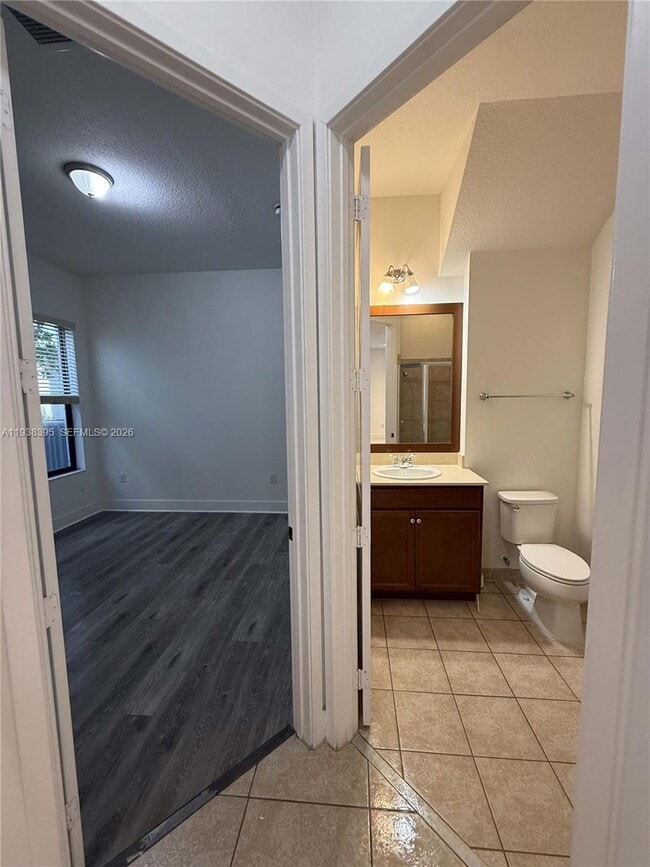 Building Photo - 3299 W 96 Pl