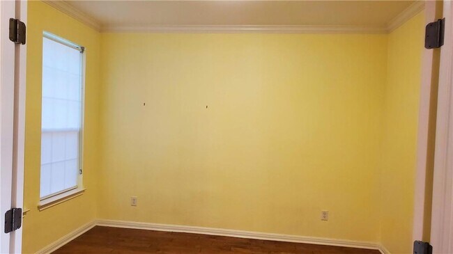 Building Photo - 9421 Lisi Anne Dr