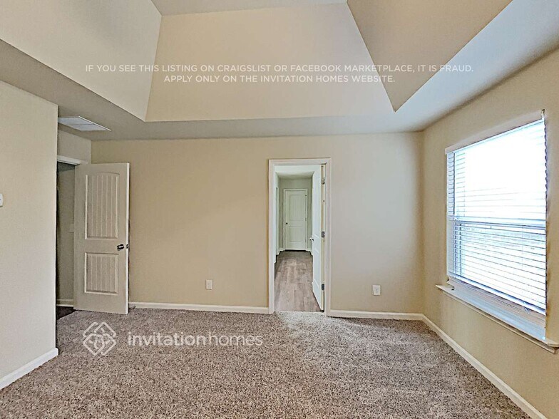 Building Photo - 125 Centerra Springs Dr