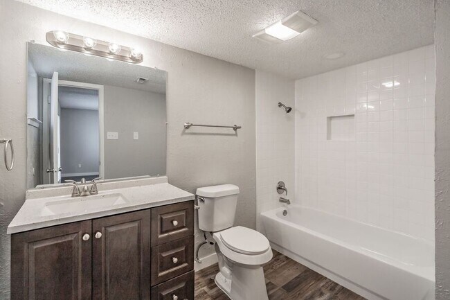 Building Photo - 1774 Belshire Ct
