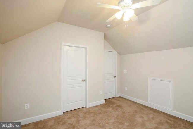 Building Photo - 5812 Falls Gate Ct