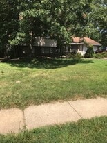 Building Photo - 4908 Sideburn Rd