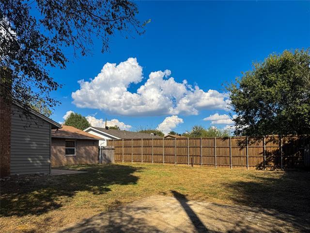 Building Photo - 312 W Little Creek Rd