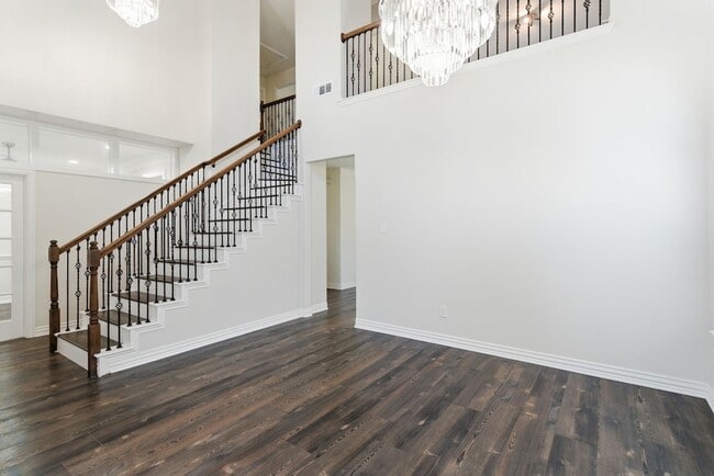 Building Photo - 5308 Sandstone Ln