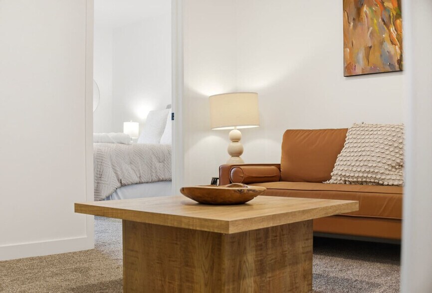 Building Photo - 1706 Ripple Rock Dr