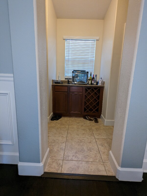 Building Photo - 1340 Talon Way