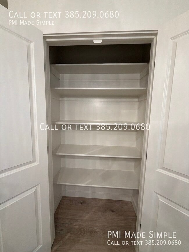 Building Photo - 4817 Pocosin Ct