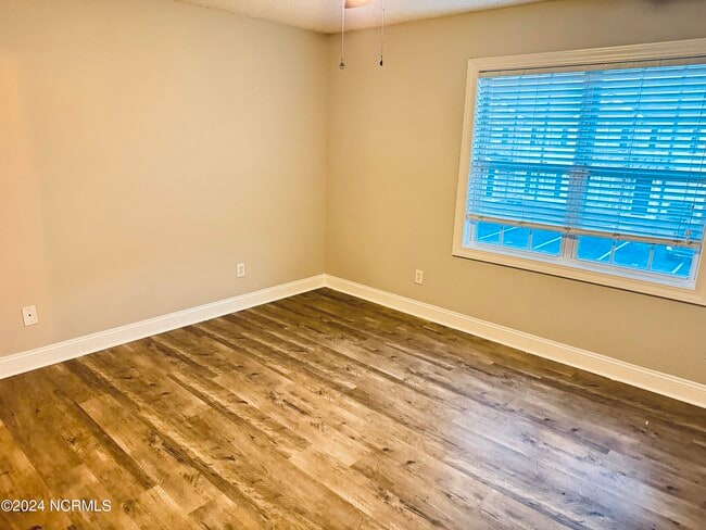 Building Photo - 108 Chandler Dr