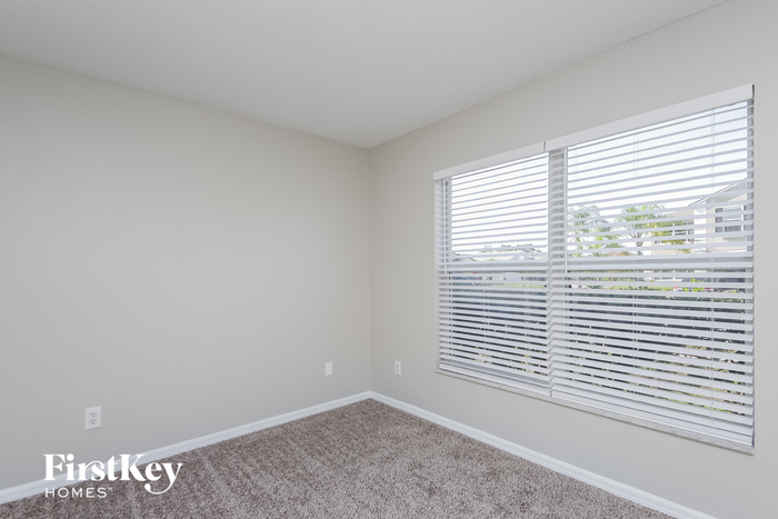 Building Photo - 13083 Ruidosa Loop