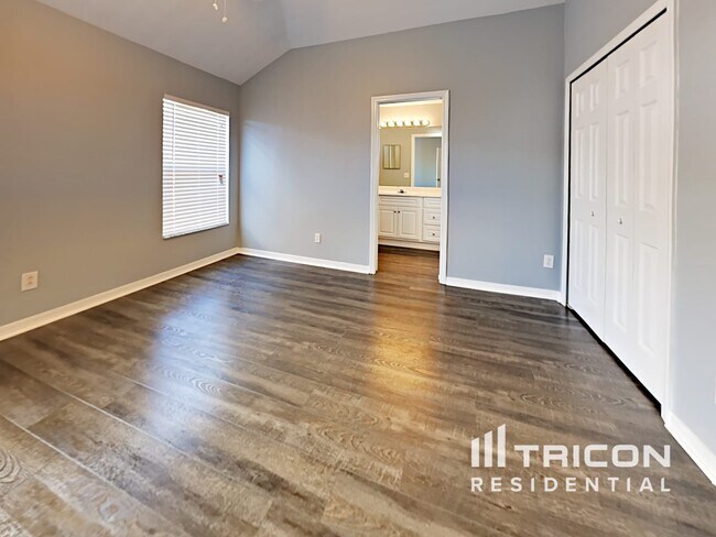 Building Photo - 7520 Oxford Garden Cir