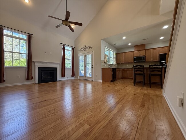 Building Photo - 505 Sweet Laurel Ln