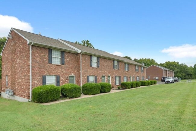 Building Photo - Two bedroom townhome, bath and half washer and dryer connections