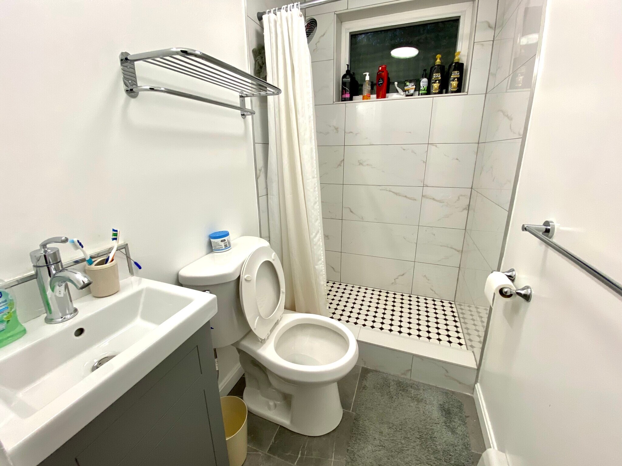 Building Photo - 1 Torpie St