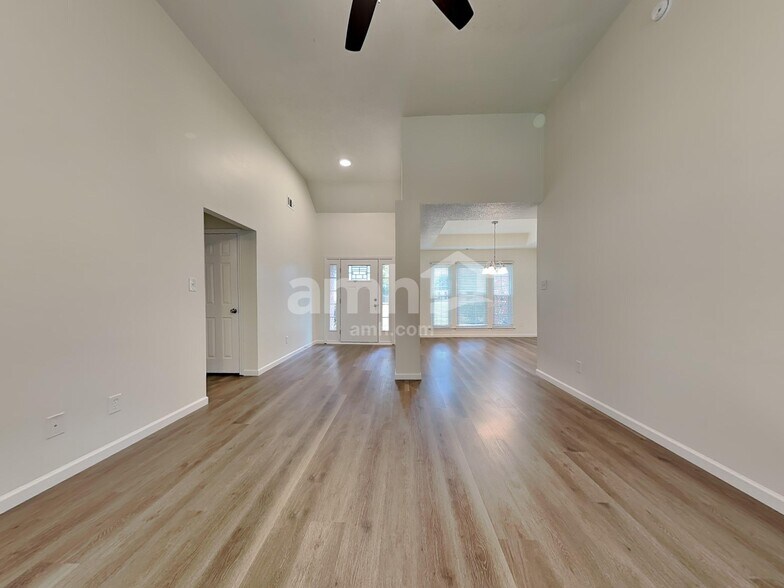 Building Photo - 121 Timberland Gap Rd