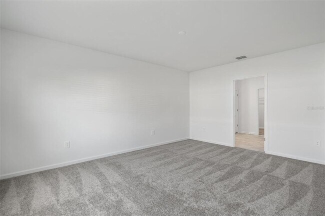 Building Photo - 4980 Worchester Dr