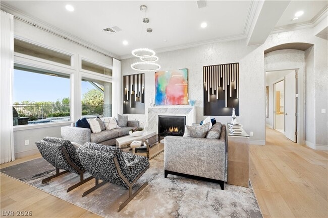 Building Photo - 9320 Tournament Canyon Dr
