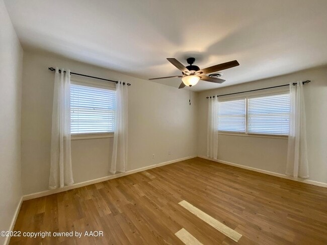 Building Photo - 4109 Tucson Dr