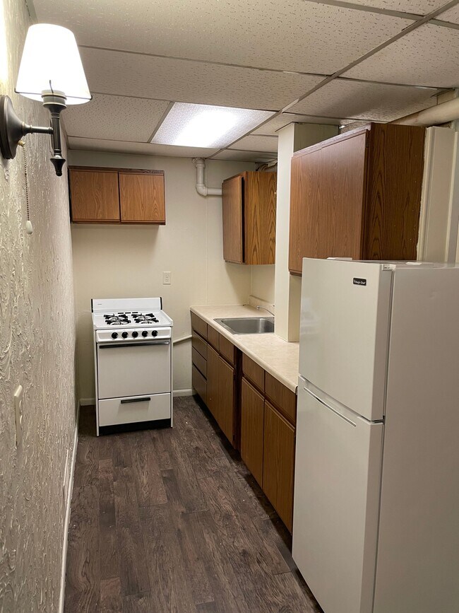 Building Photo - 569 Portland Apartments