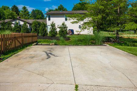 Building Photo - 4601 Parkmoor Dr