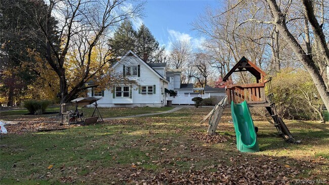 Building Photo - 113 Brewery Rd