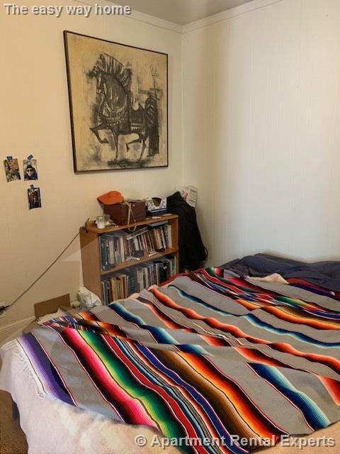 Building Photo - 68 Alpine St