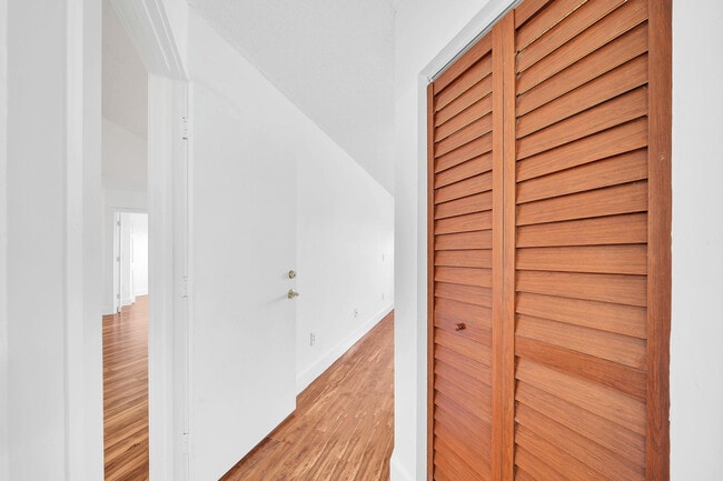 Building Photo - 4111 Coral Tree Cir